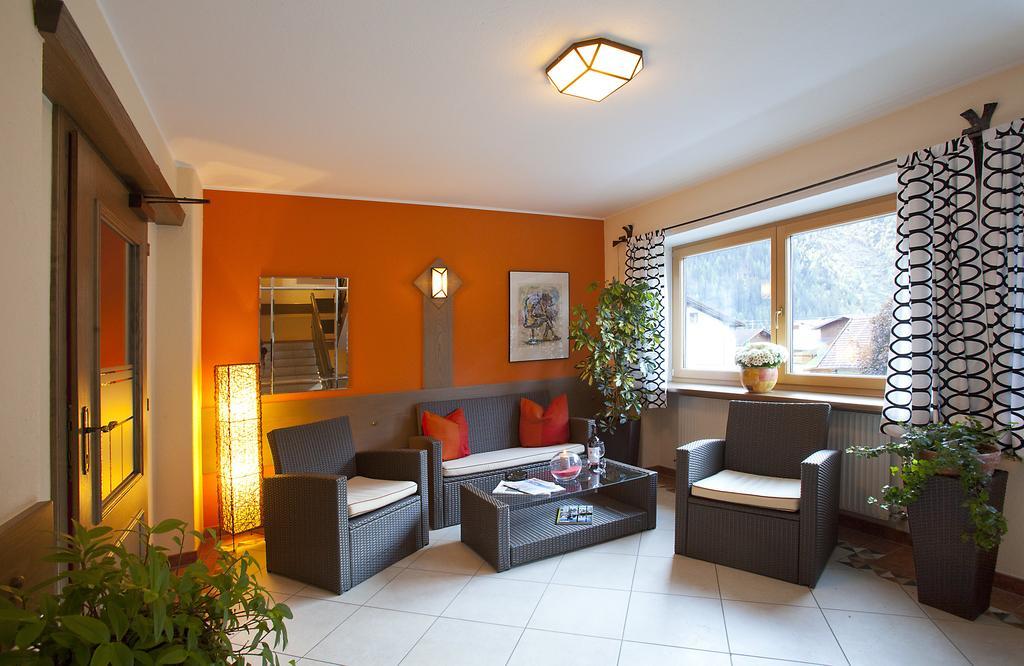 Top Tirol Appartement Губен Екстер'єр фото